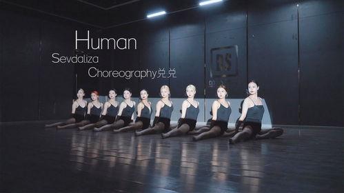 木偶变成人舞蹈视频,揭秘人偶舞者的神奇蜕变之旅